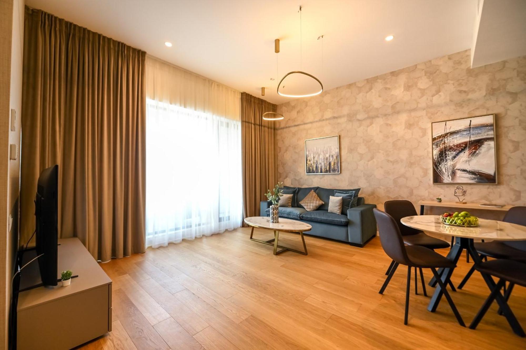 One Verdi Park Exclusive Apartments - Panoramic View & Private Parking Букурещ Екстериор снимка